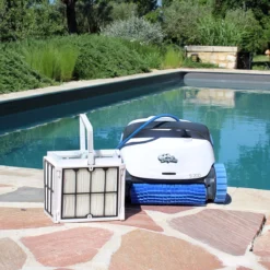 Robot De Piscine Electrique S200 Dolphin -Haywar Piscine Magasin 427035 imgWEB robot electrique s200 dolphin 5 066a